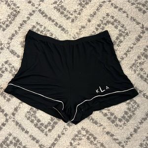 🩵 3 for $10 🩵 Stars Above Target Beautifully Soft Sleep Shorts - Size M